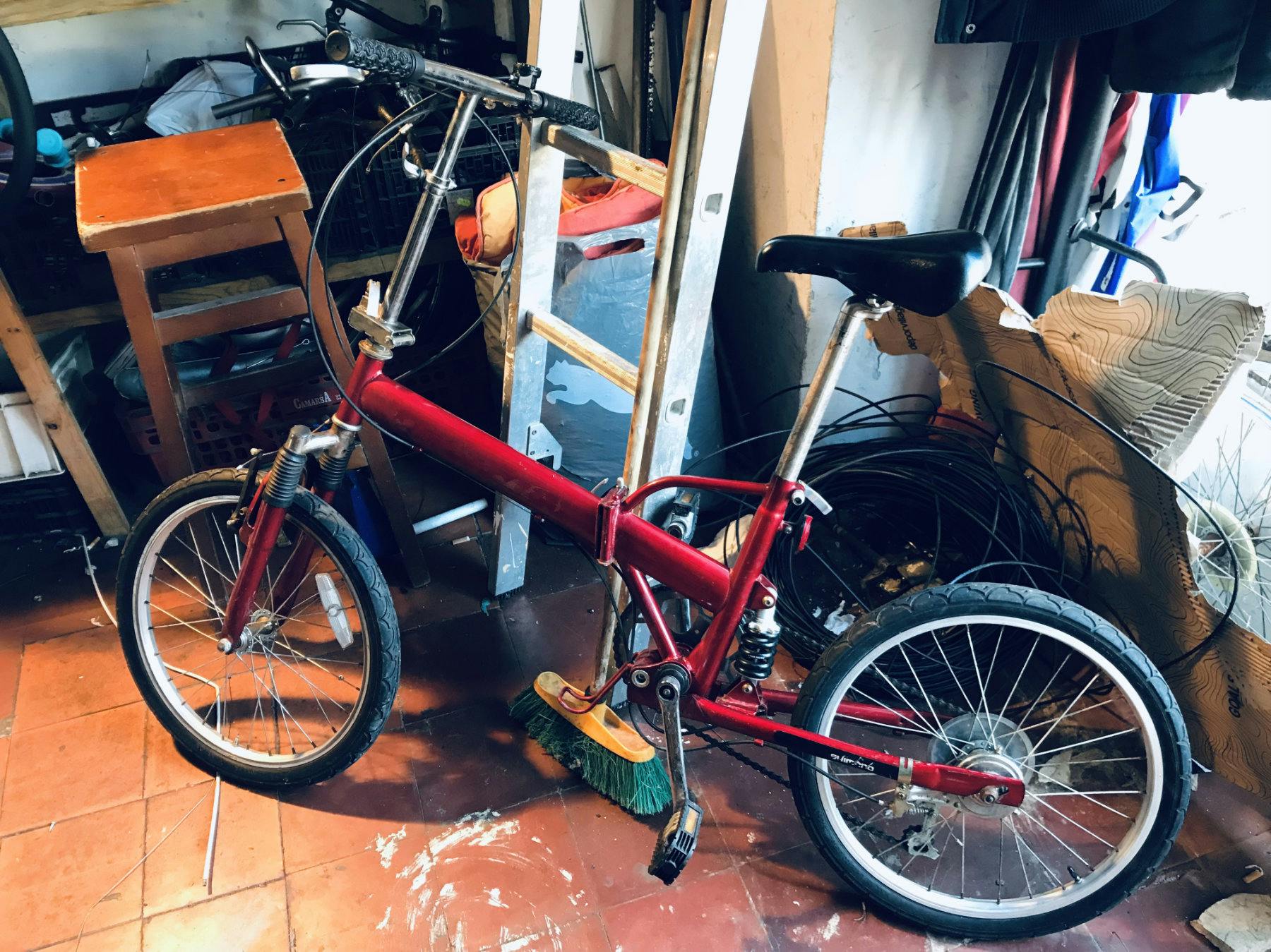 Mi antigua bicicleta plegable